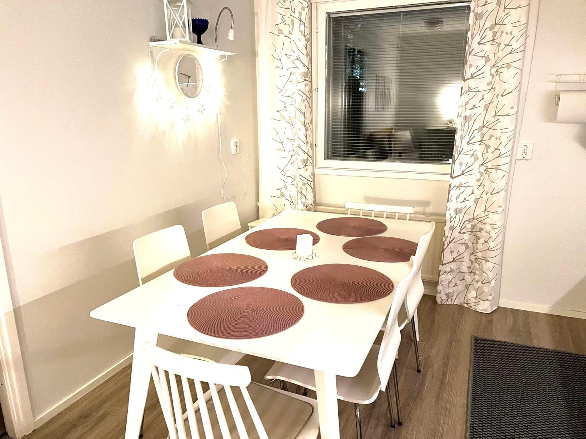 Nice And Cozy Townhouse روفانييمي المظهر الخارجي الصورة